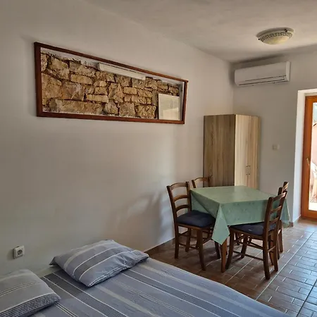 Apartamento Laiki Rovinjsko Selo Exterior foto